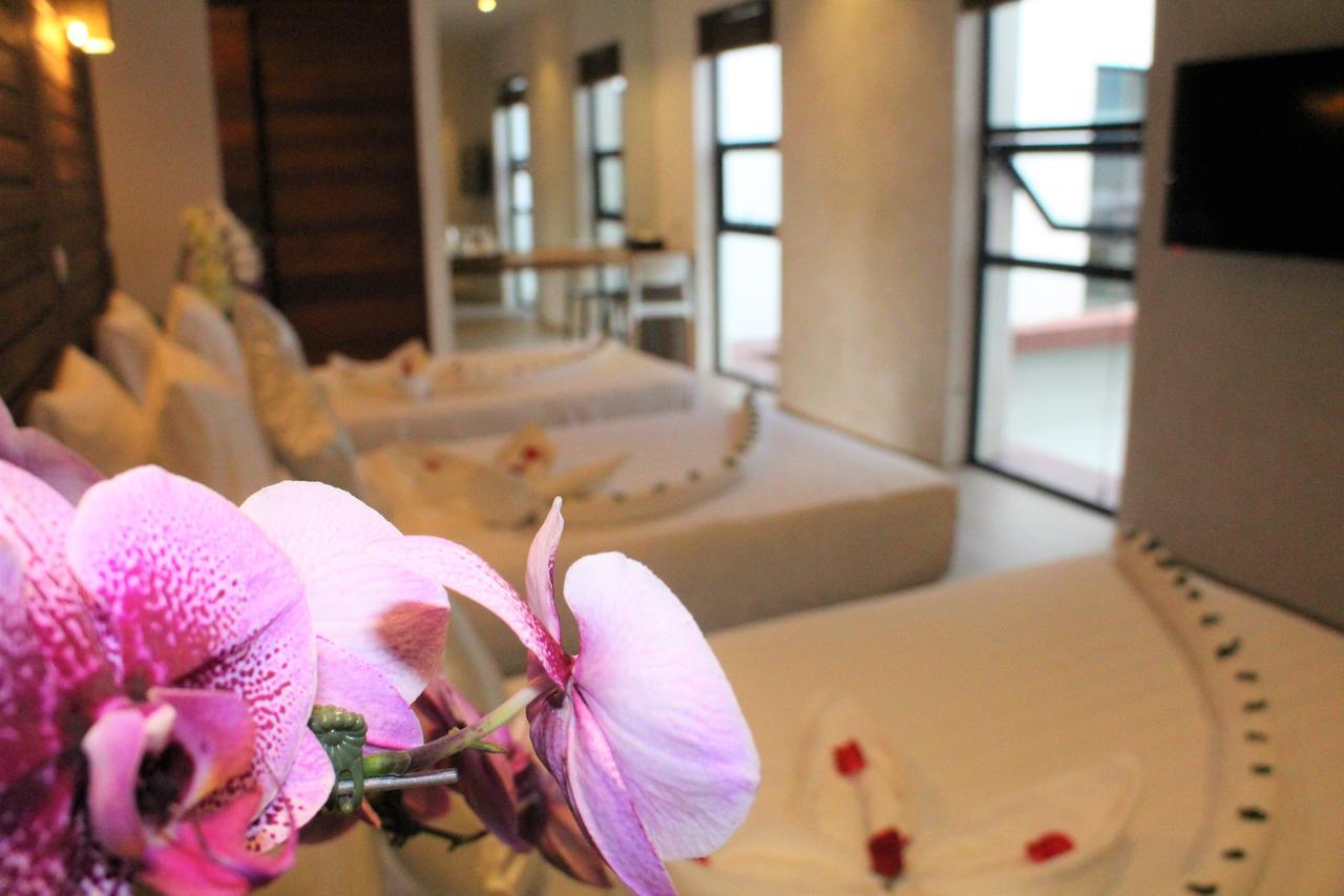 De Ninth Boutique Hotel & Spa Phnom Pen Exterior foto